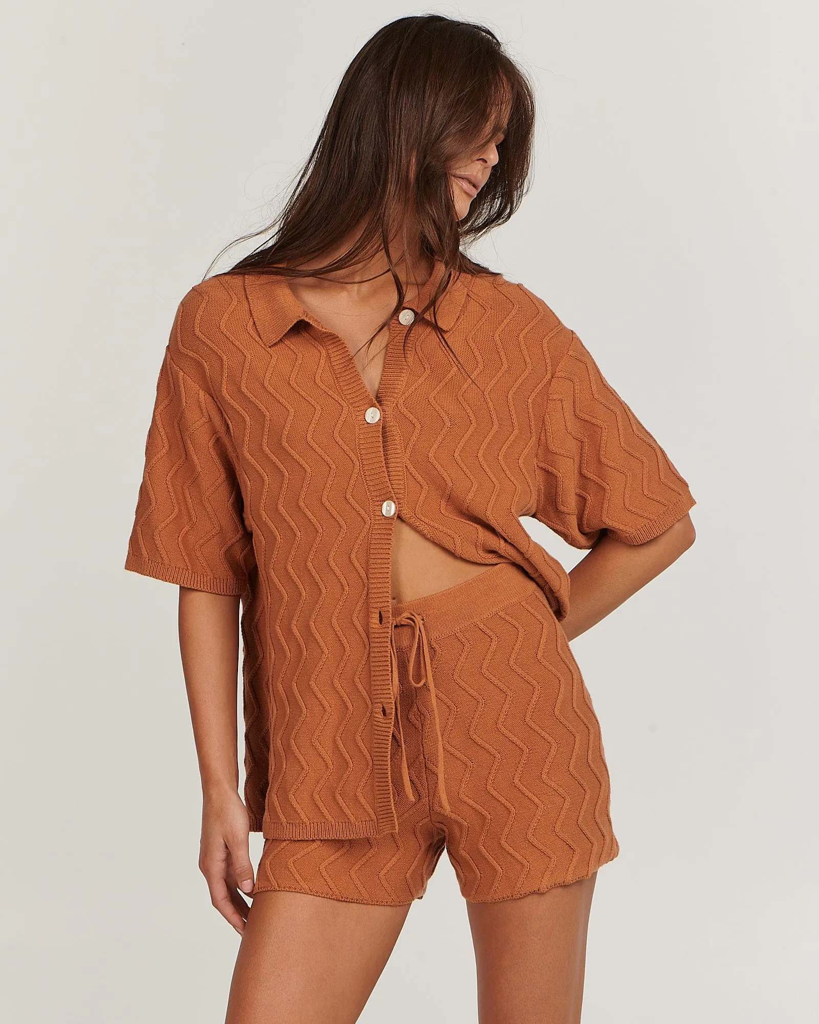 Alexis Short Caramel