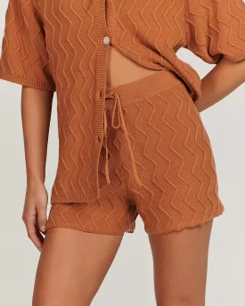 Alexis Short Caramel