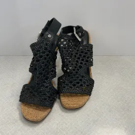 Blue & Tan Sandals Heels Stiletto Donald Pliner, Size 8.5