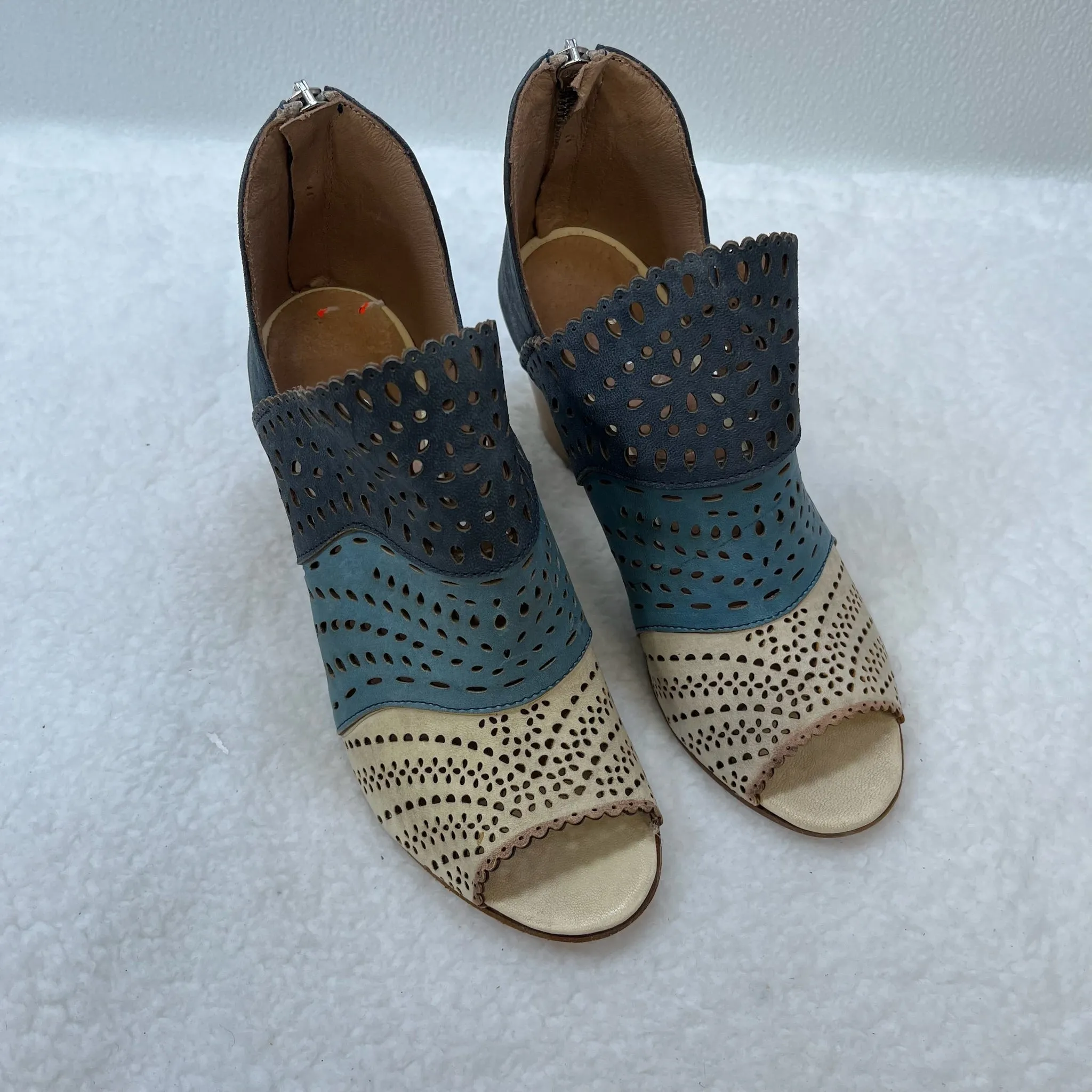 Blue Sandals Heels Block BY RON WHITE size 37
