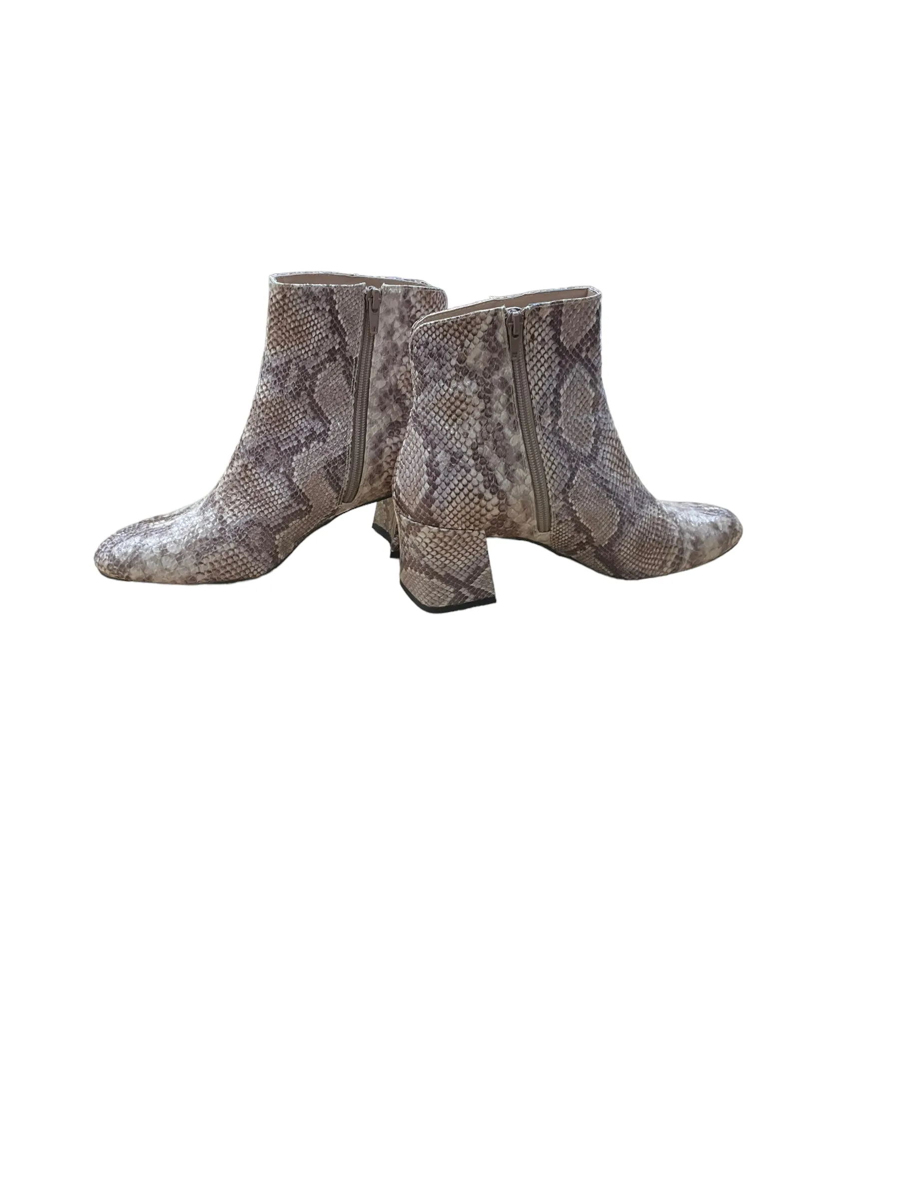 Boots Ankle Heels By Chinese Laundry  Size: 8.5