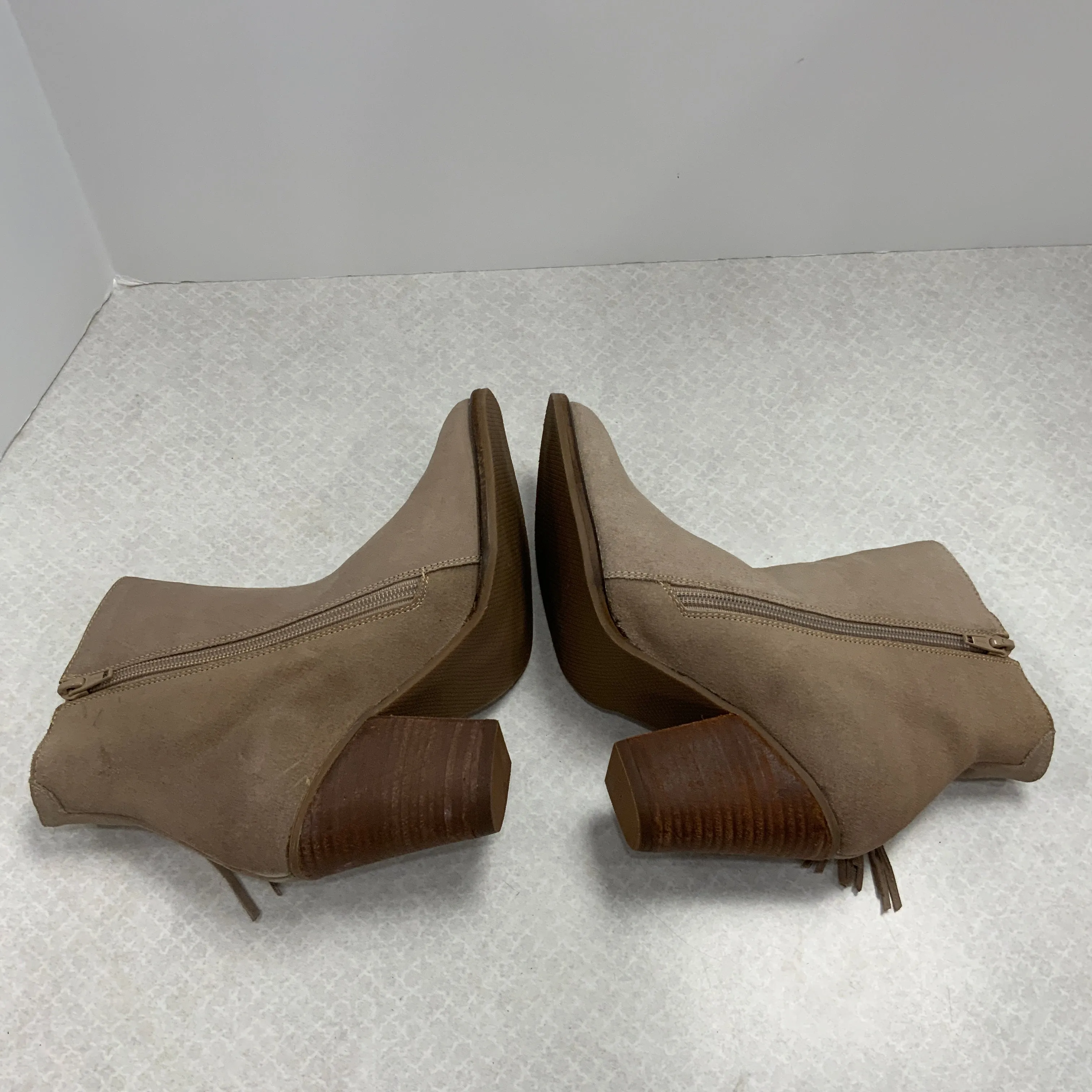 Boots Ankle Heels By Klub Nico In Tan, Size: 7