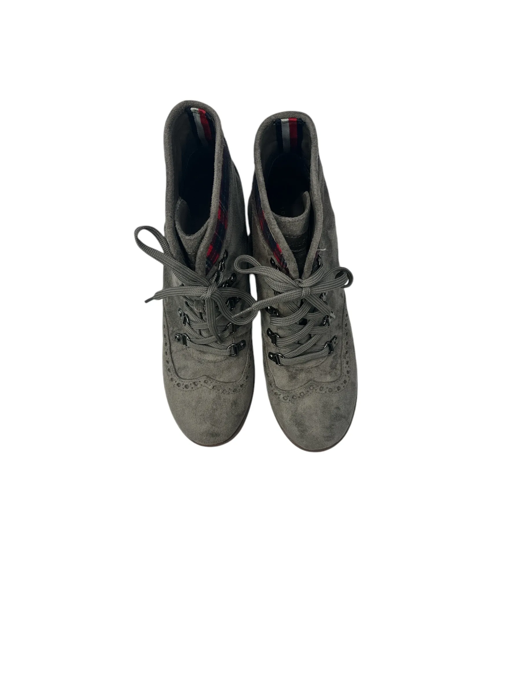 Boots Ankle Heels By Tommy Hilfiger In Grey, Size: 8