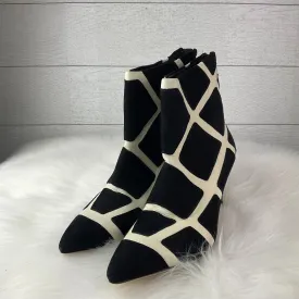 Boots Ankle Heels By Via Spiga In Black, Size: 7.5