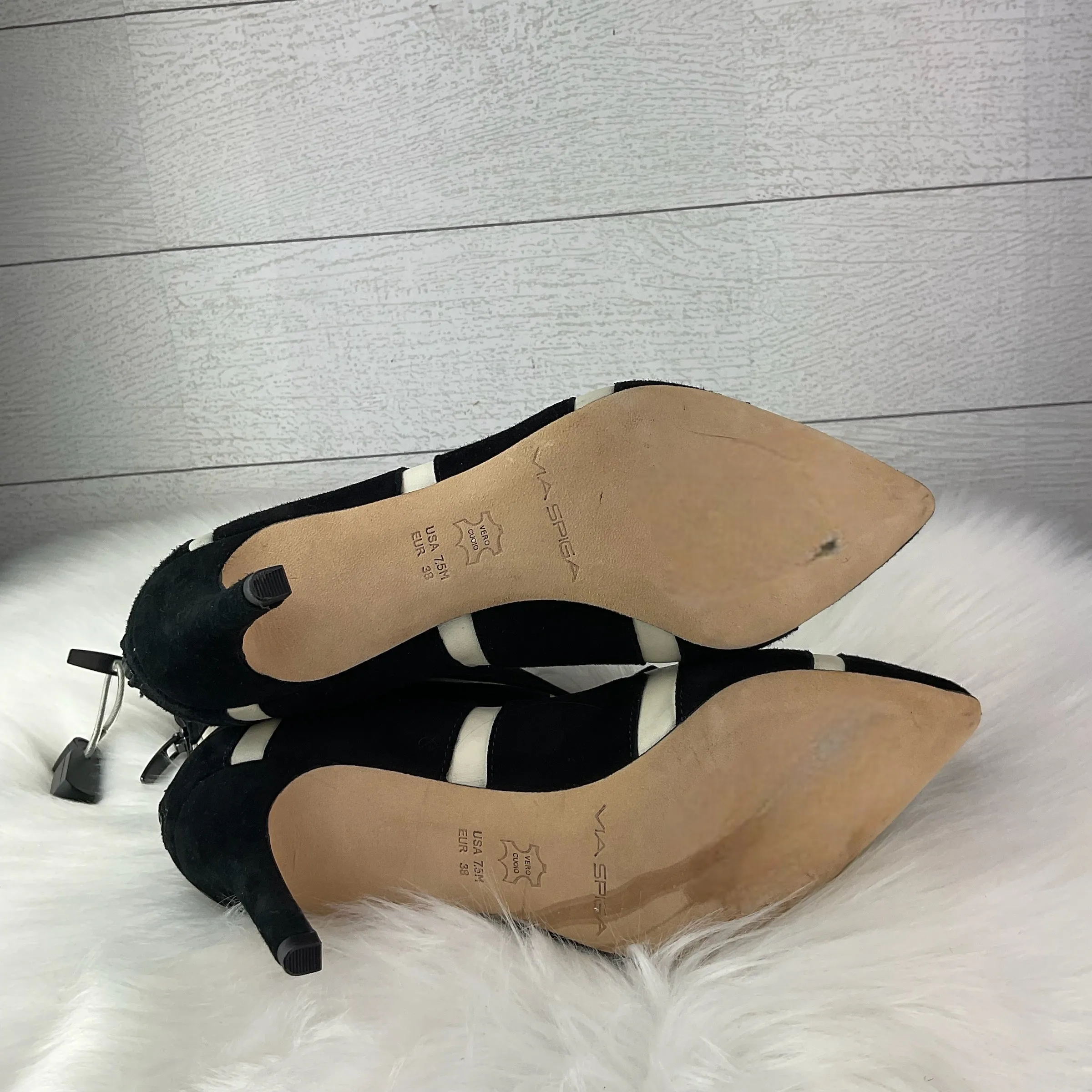 Boots Ankle Heels By Via Spiga In Black, Size: 7.5