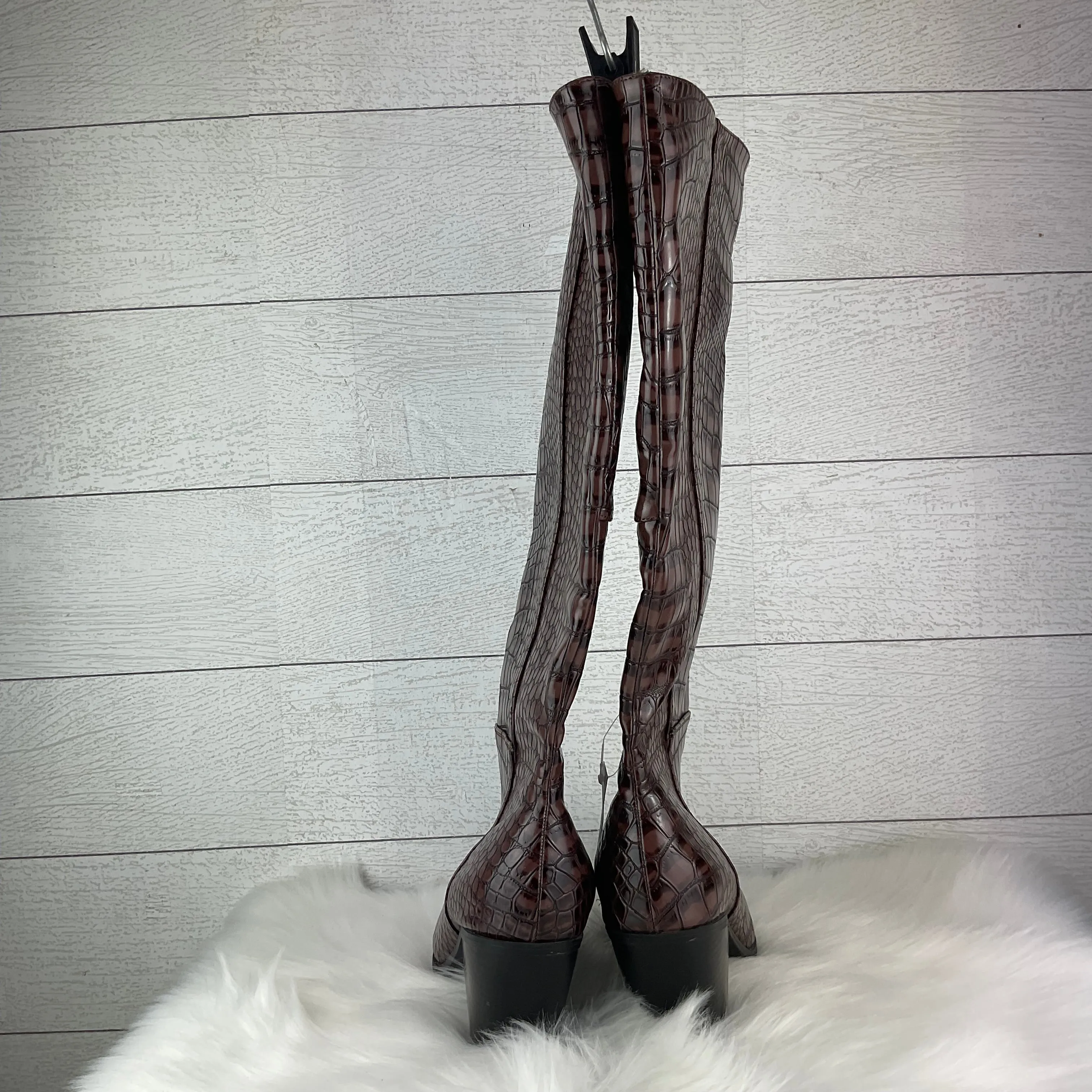 Boots Mid-calf Heels By Clothes Mentor In Animal Print, Size: 8