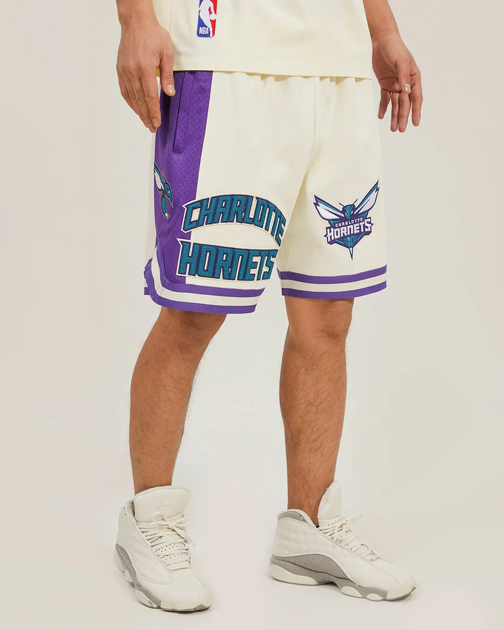 CHARLOTTE HORNETS CHAMPIONSHIP EVOLUTION DK 2.0 SHORT (EGGSHELL/PURPLE)
