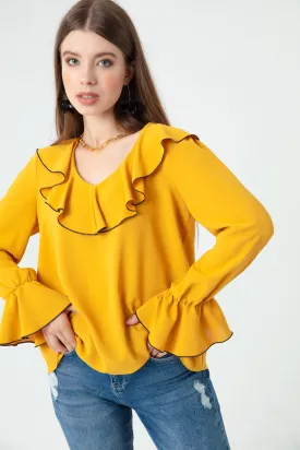 Female Collar And Arms Flywheel Blouse