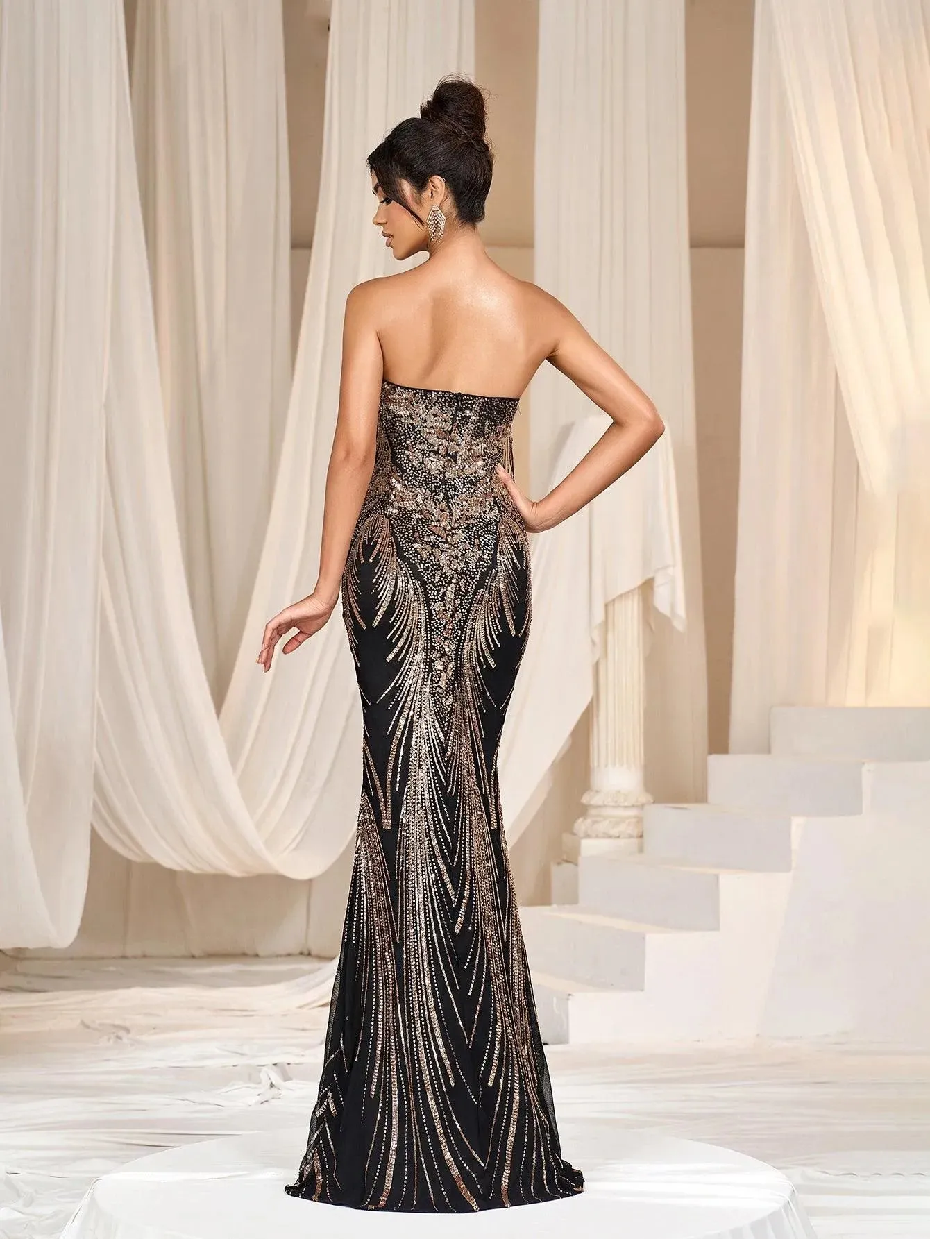Mermaid Hem Fringed Sequin Tube Dress
