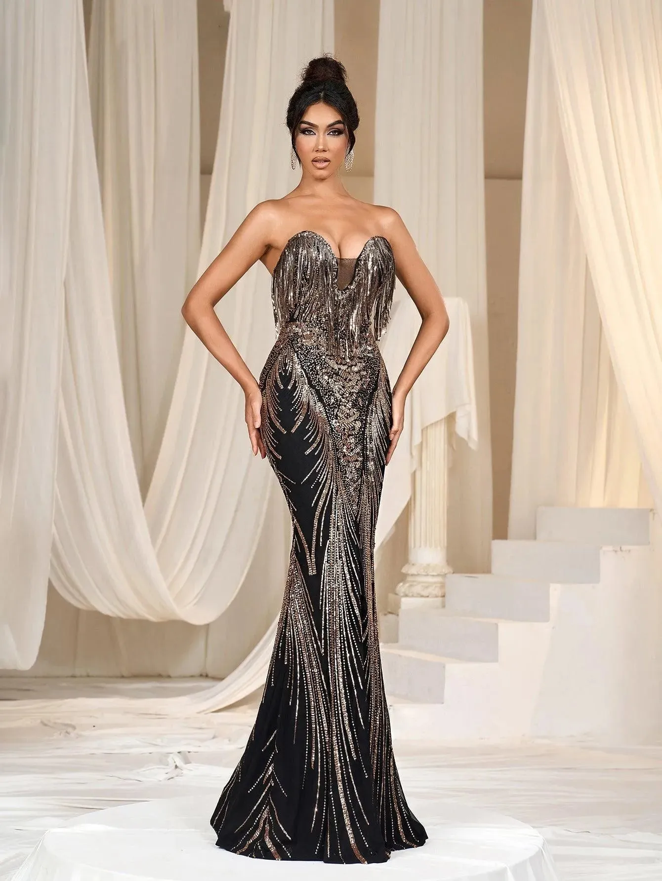 Mermaid Hem Fringed Sequin Tube Dress