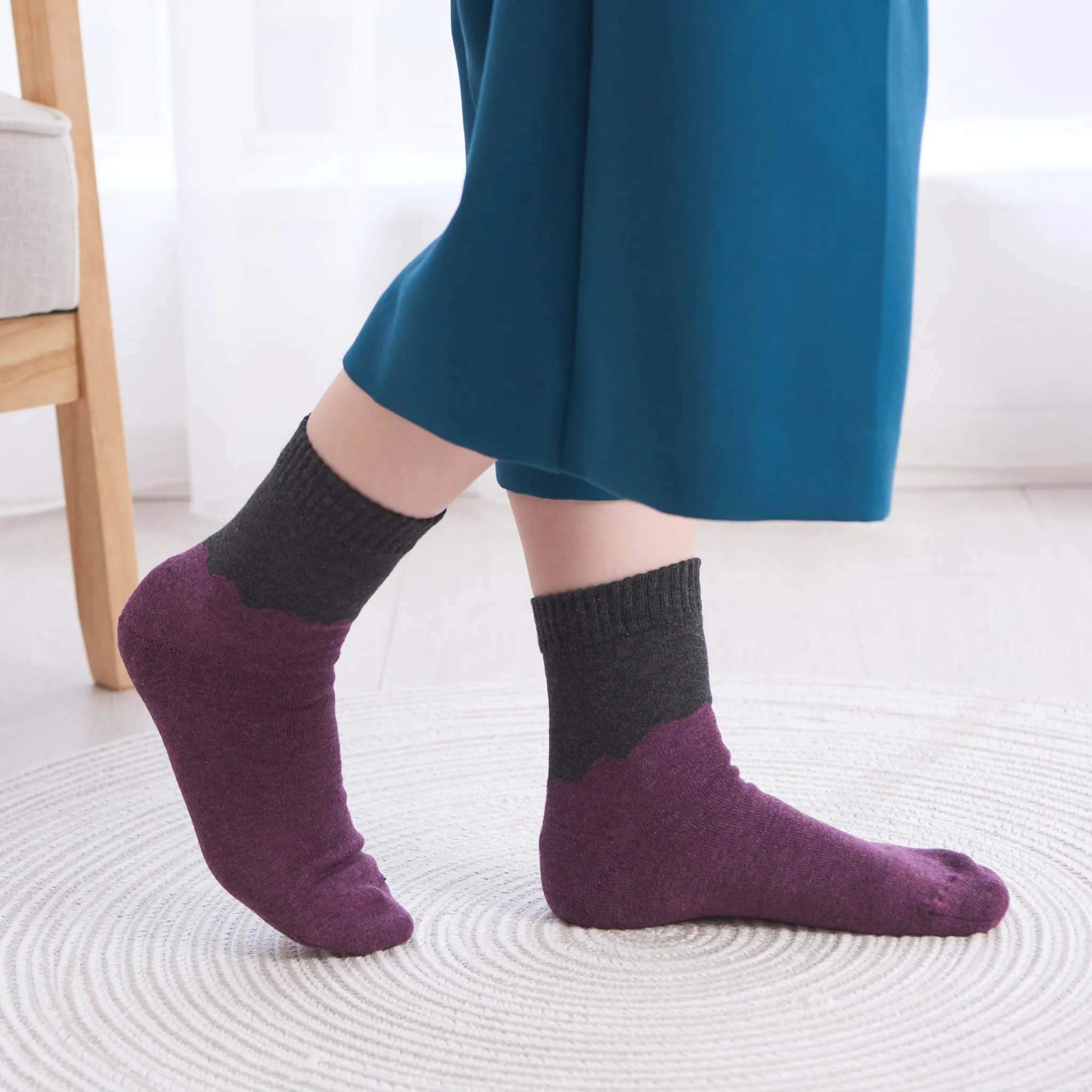 Smooth-heel socks double-layer wool blend [Waves] - 665