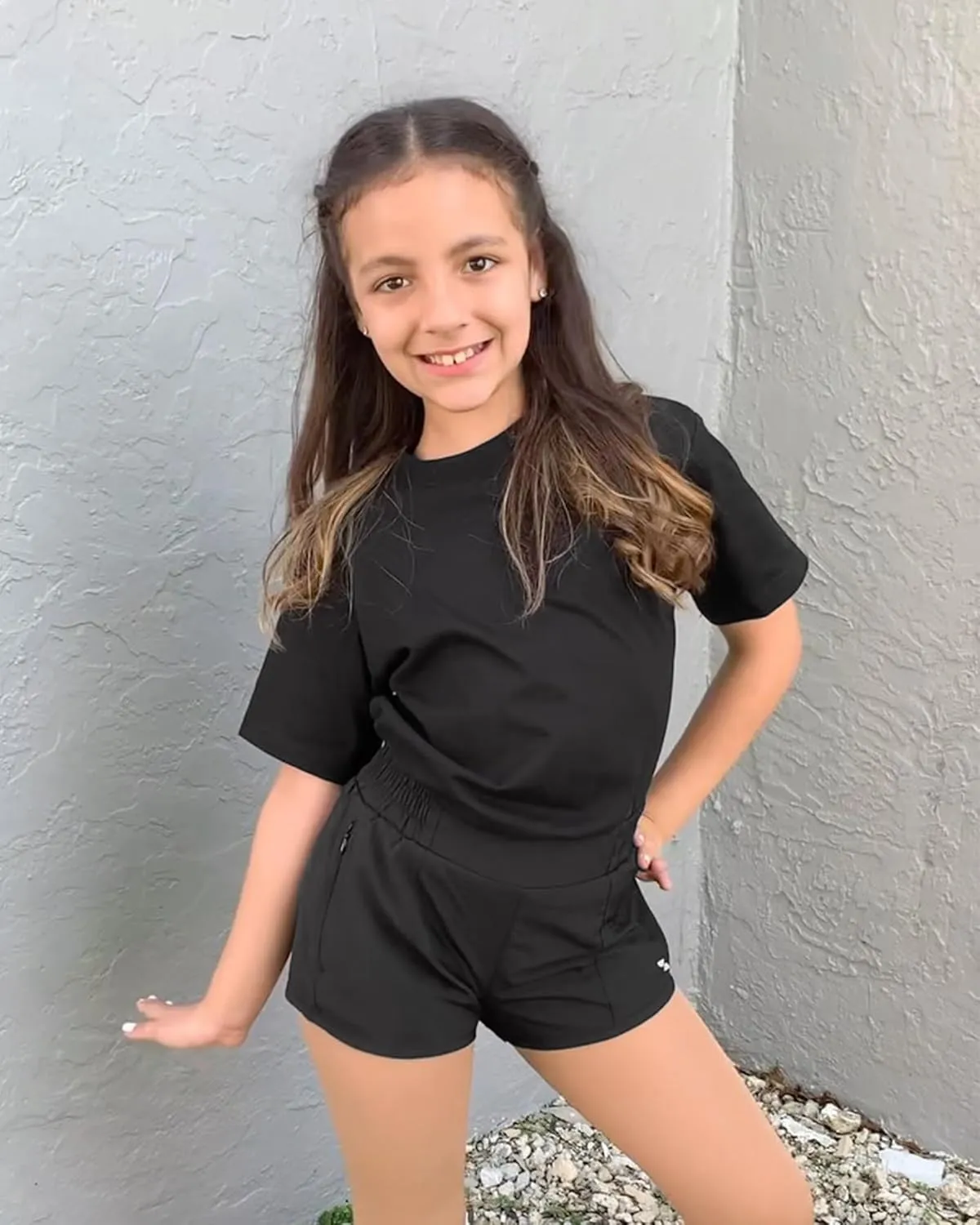 Stelle Girl's Athletic Shorts with Liner Zipper Pockets Elastic Waist Running Shorts Sports Active Shorts for Teen Kids