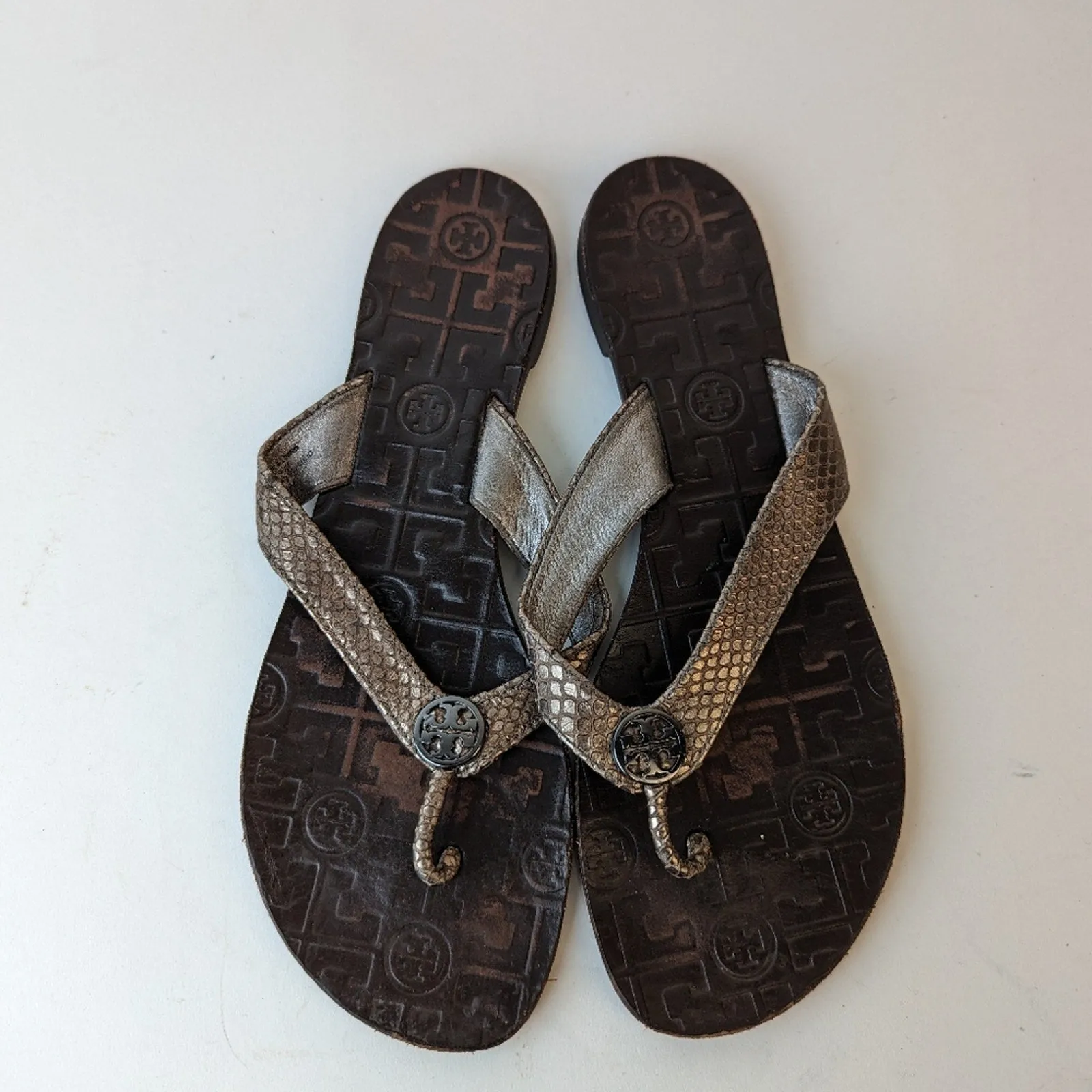 Tory Burch Thora Metallic Snakeskin Leather Flip Flops / 9
